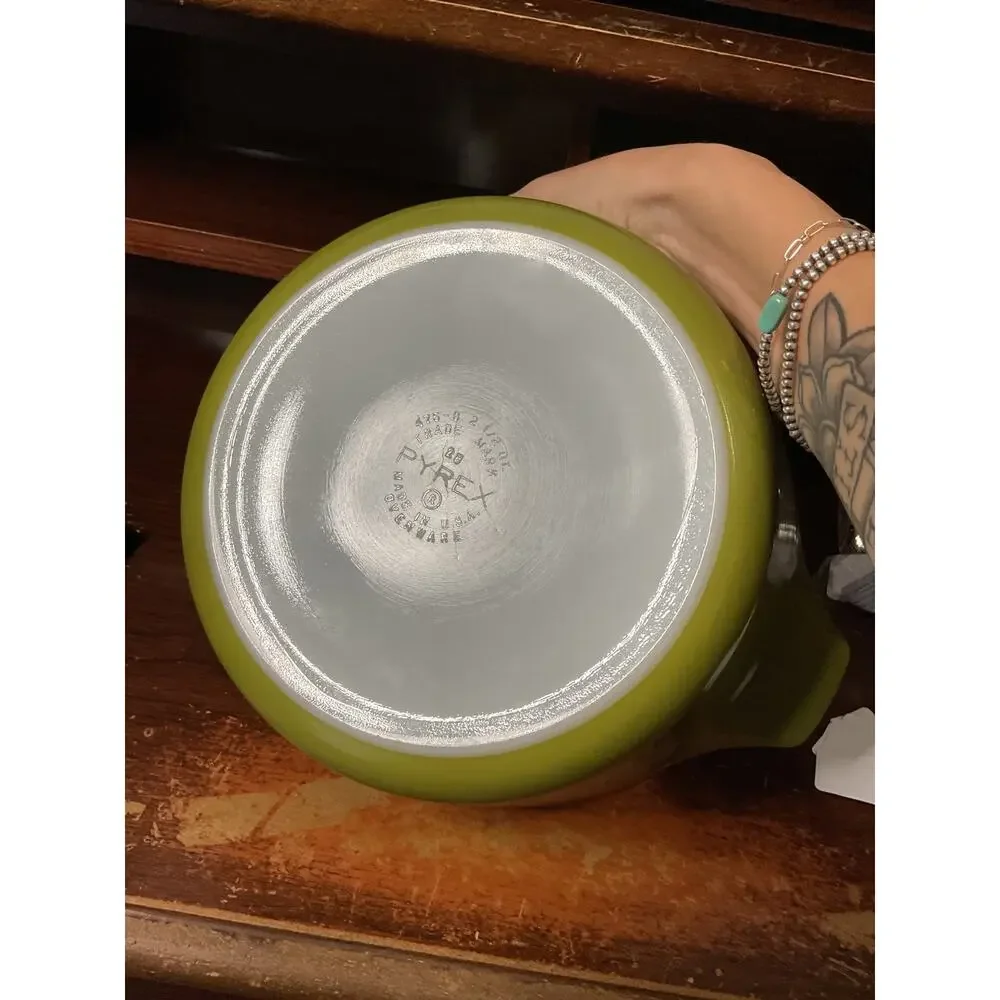 Pyrex vintage spring
